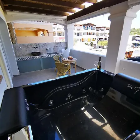 Relais Du Port - Capri Luxury With Jacuzzi Santa Teresa Gallura